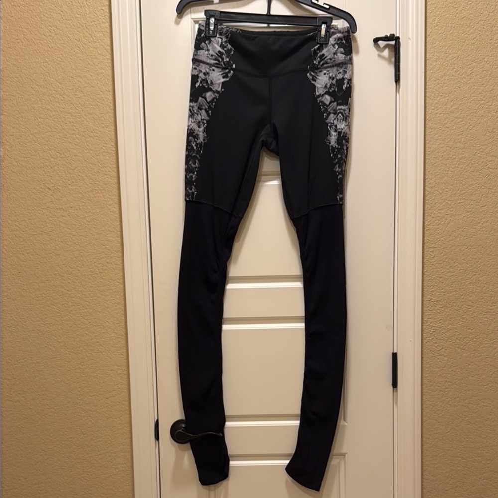 ALO YOGA Black Goddess Legging